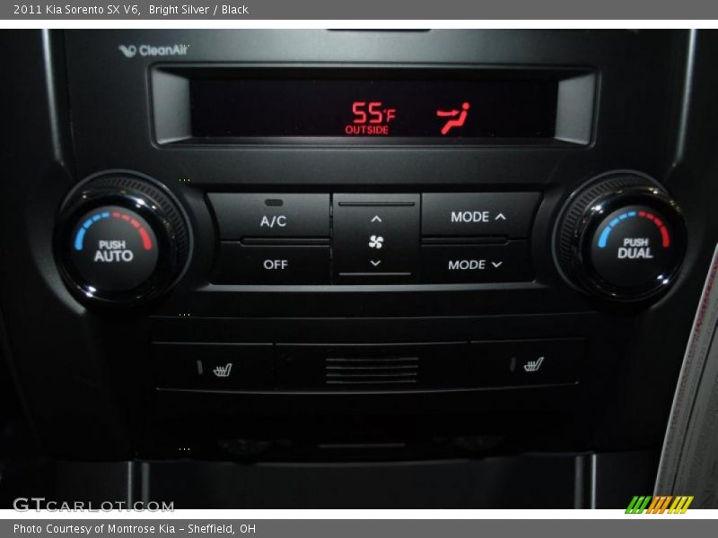 Bright Silver / Black 2011 Kia Sorento SX V6