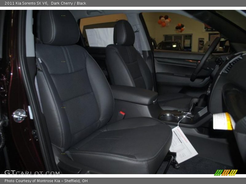 Dark Cherry / Black 2011 Kia Sorento SX V6