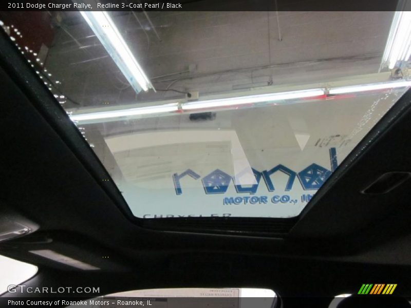 Redline 3-Coat Pearl / Black 2011 Dodge Charger Rallye