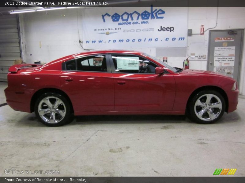 Redline 3-Coat Pearl / Black 2011 Dodge Charger Rallye