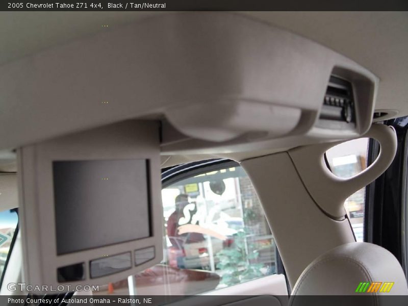 Black / Tan/Neutral 2005 Chevrolet Tahoe Z71 4x4