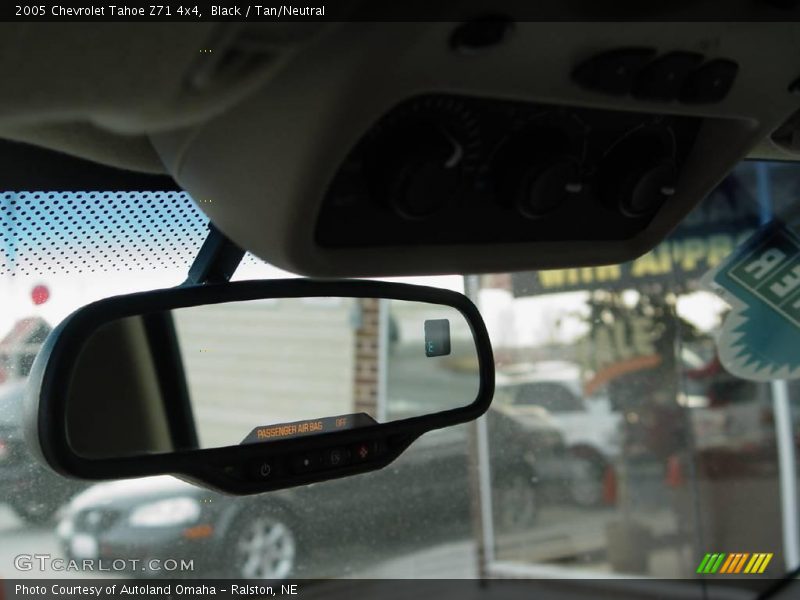 Black / Tan/Neutral 2005 Chevrolet Tahoe Z71 4x4