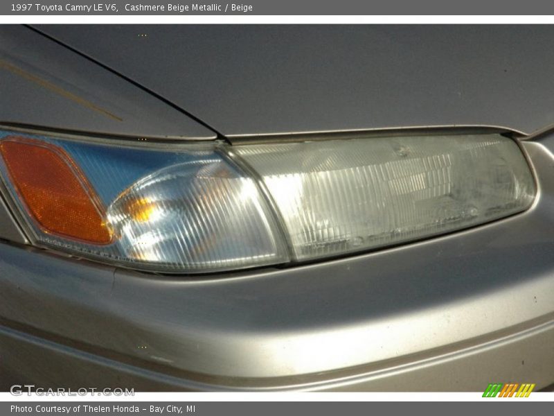 Cashmere Beige Metallic / Beige 1997 Toyota Camry LE V6