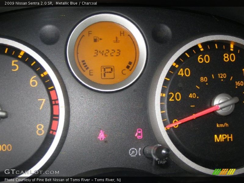 Metallic Blue / Charcoal 2009 Nissan Sentra 2.0 SR
