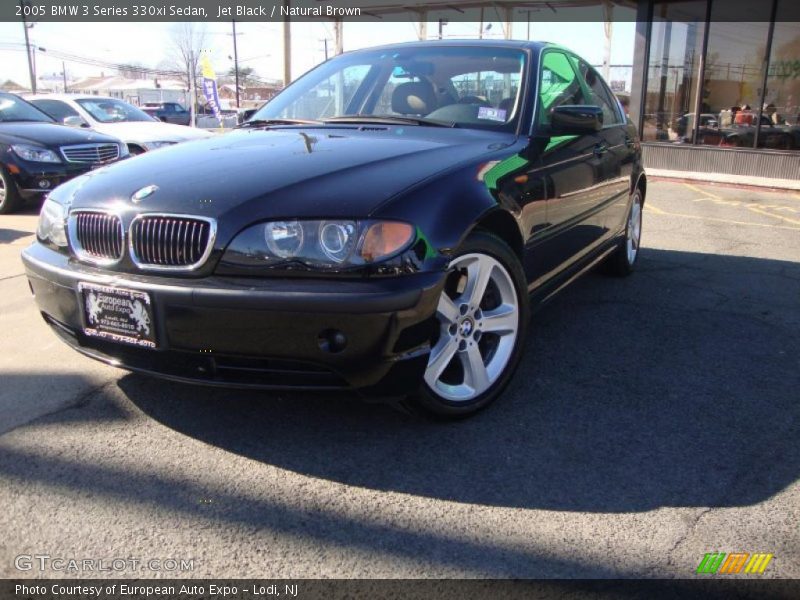 Jet Black / Natural Brown 2005 BMW 3 Series 330xi Sedan