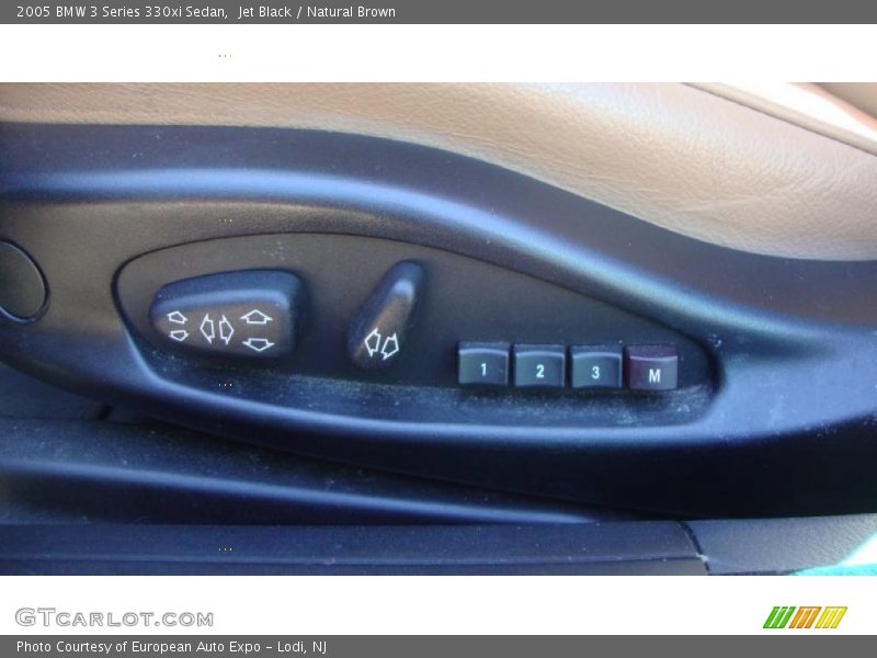 Jet Black / Natural Brown 2005 BMW 3 Series 330xi Sedan