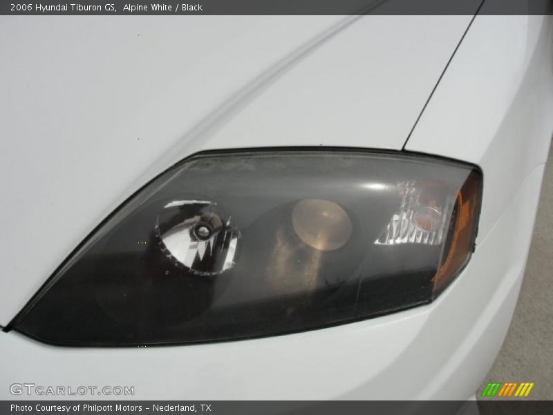 Alpine White / Black 2006 Hyundai Tiburon GS