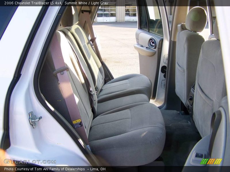 Summit White / Light Gray 2006 Chevrolet TrailBlazer LS 4x4