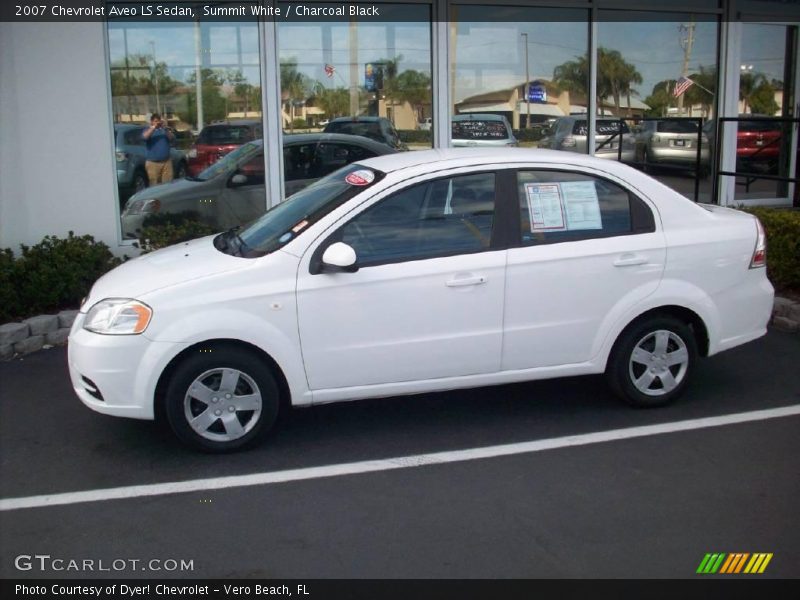 Summit White / Charcoal Black 2007 Chevrolet Aveo LS Sedan