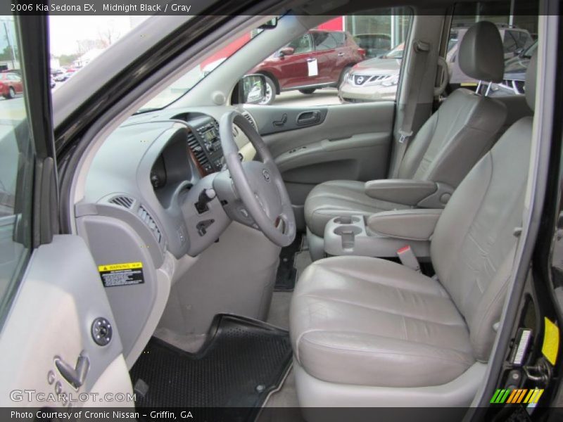Midnight Black / Gray 2006 Kia Sedona EX