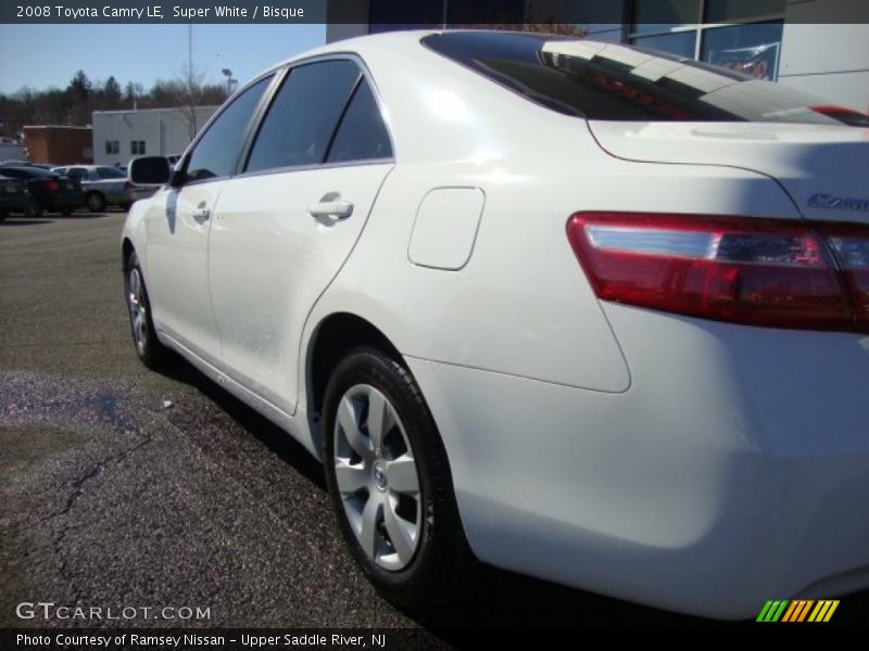 Super White / Bisque 2008 Toyota Camry LE