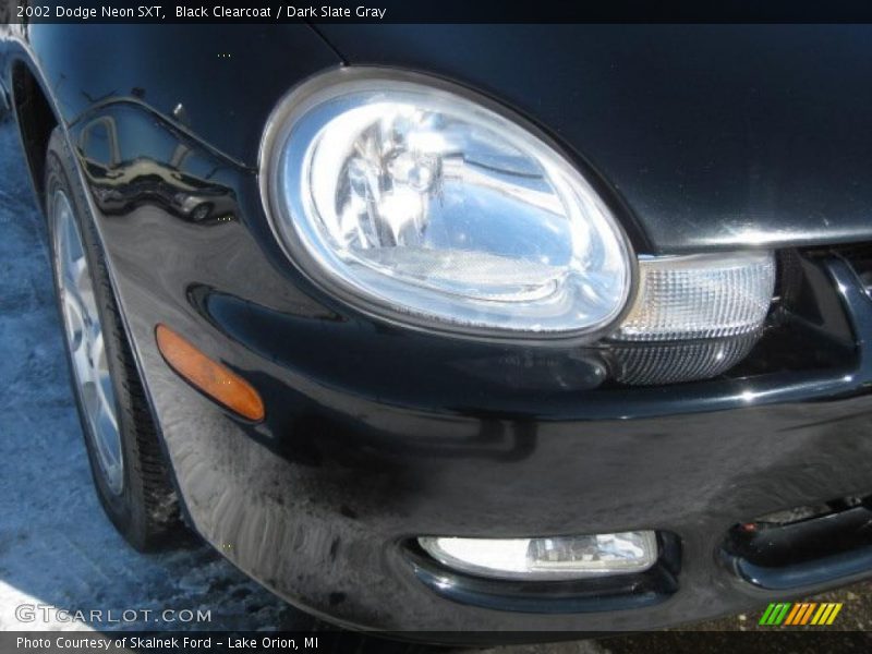 Black Clearcoat / Dark Slate Gray 2002 Dodge Neon SXT