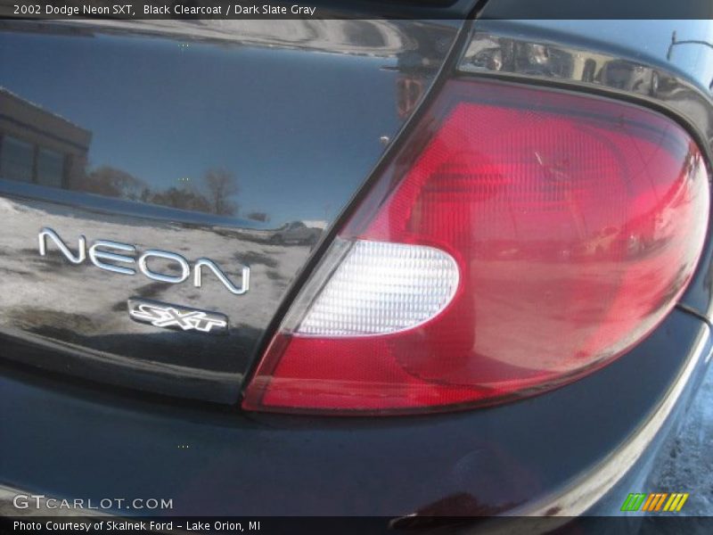 Black Clearcoat / Dark Slate Gray 2002 Dodge Neon SXT