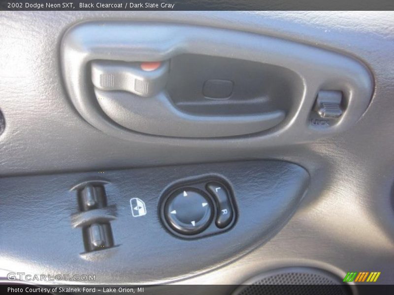 Black Clearcoat / Dark Slate Gray 2002 Dodge Neon SXT