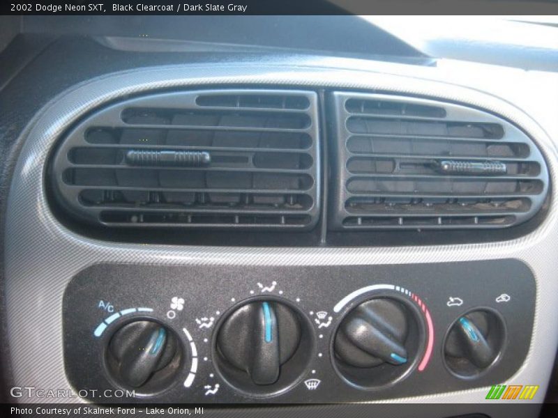 Black Clearcoat / Dark Slate Gray 2002 Dodge Neon SXT