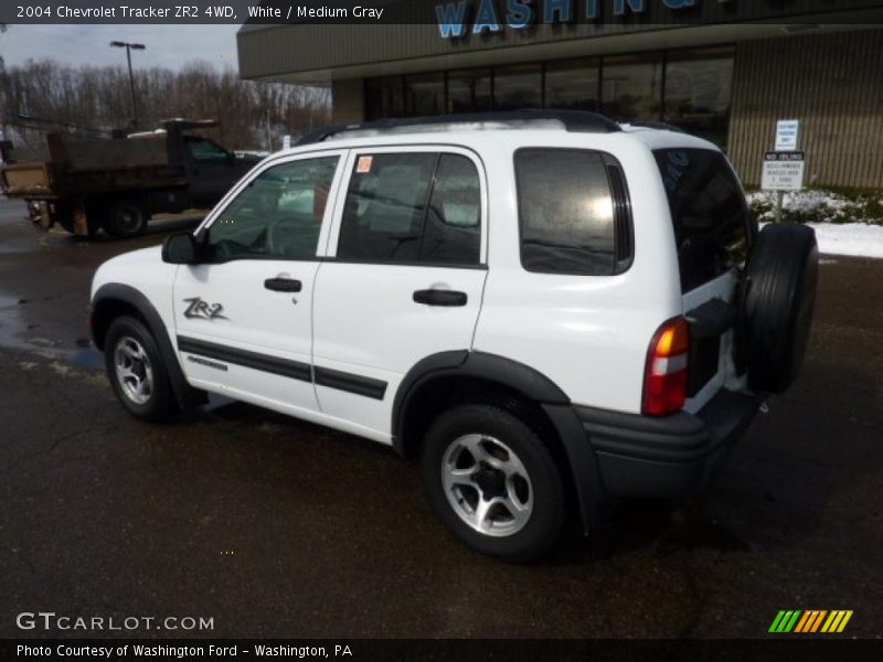 White / Medium Gray 2004 Chevrolet Tracker ZR2 4WD
