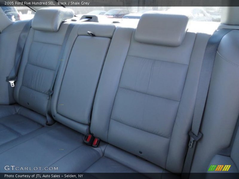 Black / Shale Grey 2005 Ford Five Hundred SEL