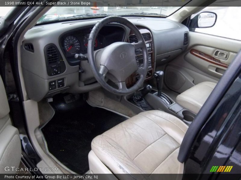 Super Black / Stone Beige 1998 Infiniti QX4 4x4