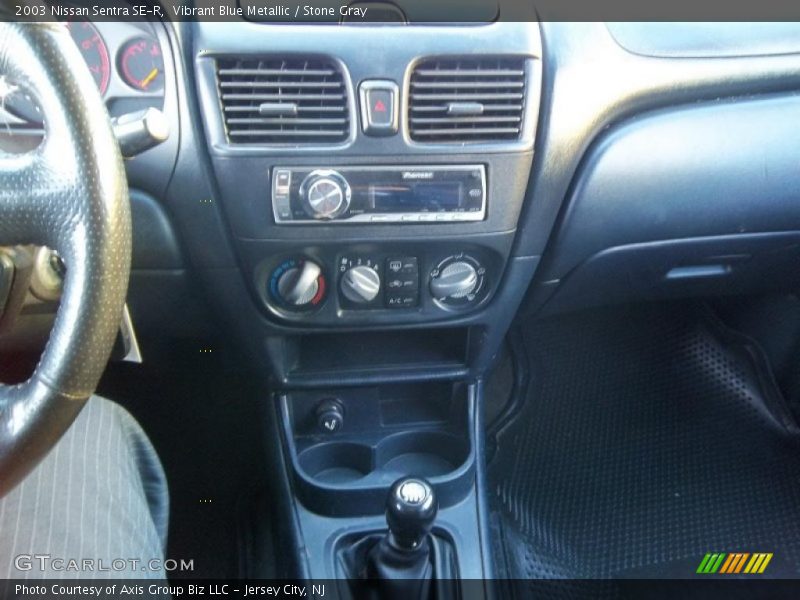 Vibrant Blue Metallic / Stone Gray 2003 Nissan Sentra SE-R