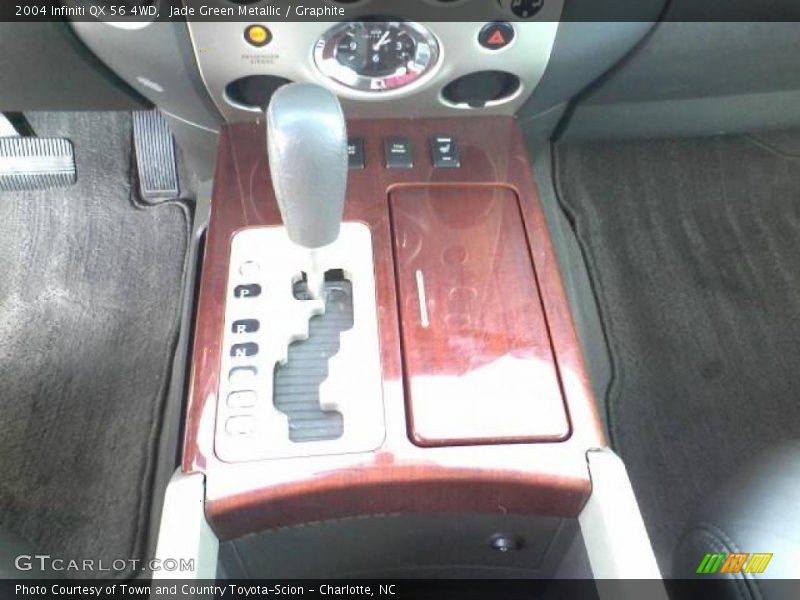 Jade Green Metallic / Graphite 2004 Infiniti QX 56 4WD