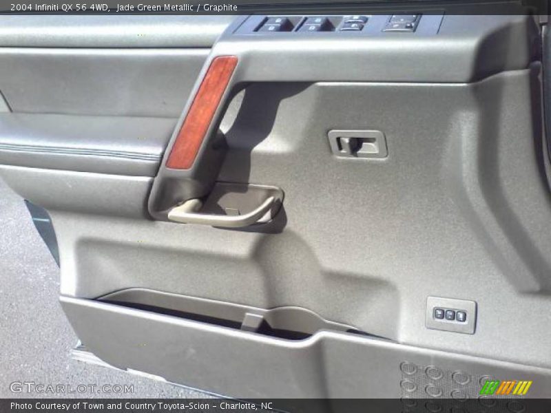 Jade Green Metallic / Graphite 2004 Infiniti QX 56 4WD