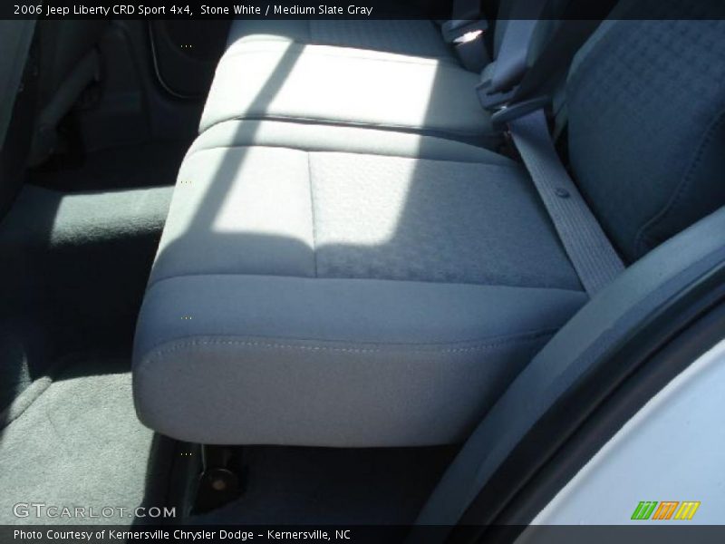 Stone White / Medium Slate Gray 2006 Jeep Liberty CRD Sport 4x4