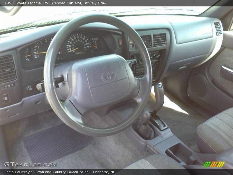 White / Gray 1998 Toyota Tacoma SR5 Extended Cab 4x4