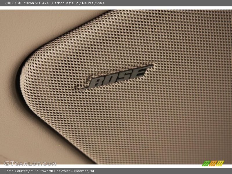 Carbon Metallic / Neutral/Shale 2003 GMC Yukon SLT 4x4