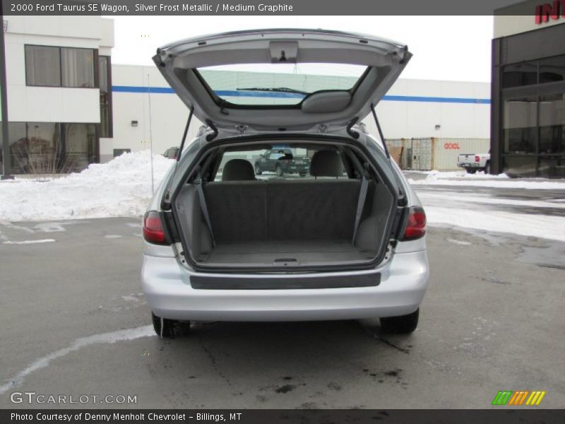  2000 Taurus SE Wagon Trunk