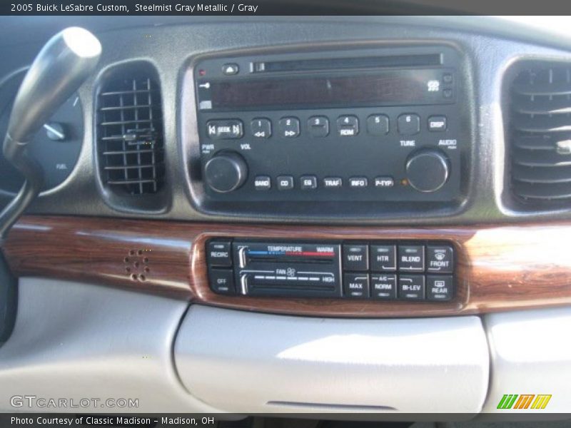 Steelmist Gray Metallic / Gray 2005 Buick LeSabre Custom