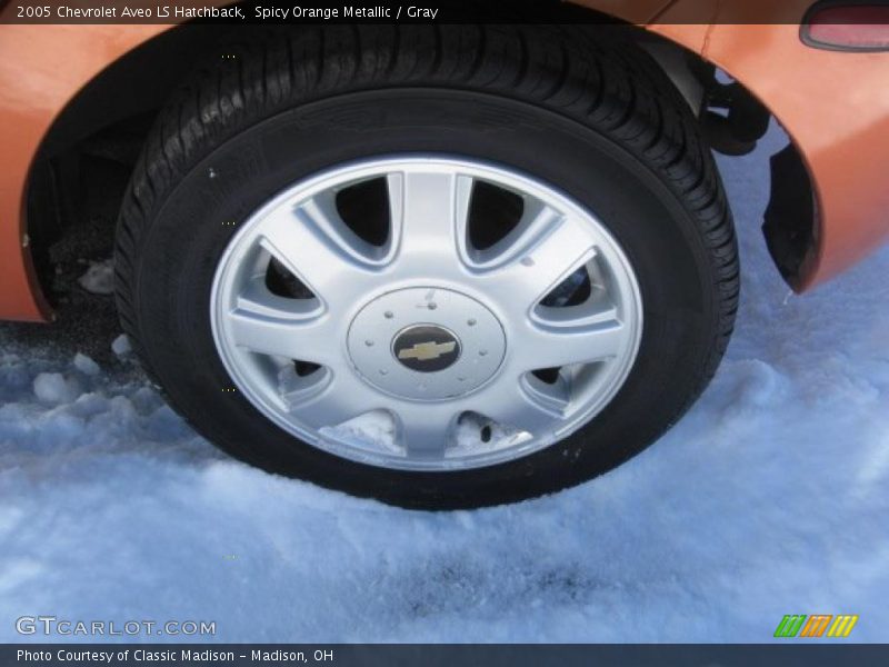  2005 Aveo LS Hatchback Wheel