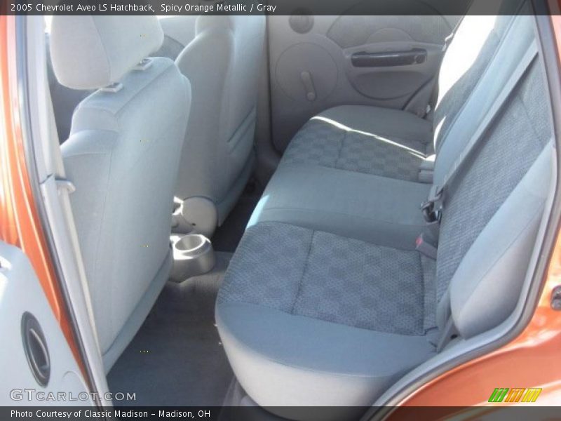 Spicy Orange Metallic / Gray 2005 Chevrolet Aveo LS Hatchback
