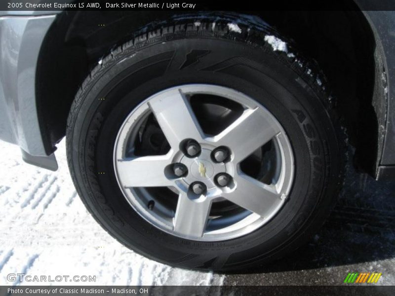 Dark Silver Metallic / Light Gray 2005 Chevrolet Equinox LS AWD