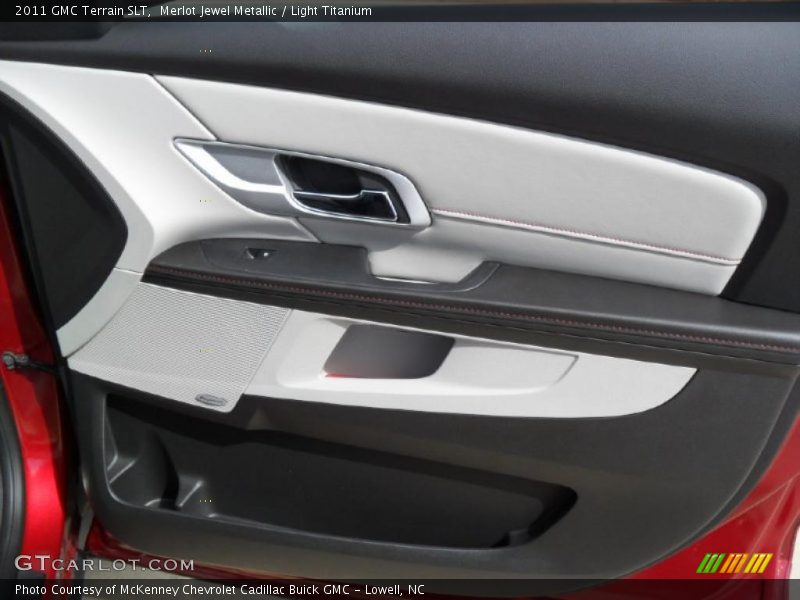 Merlot Jewel Metallic / Light Titanium 2011 GMC Terrain SLT