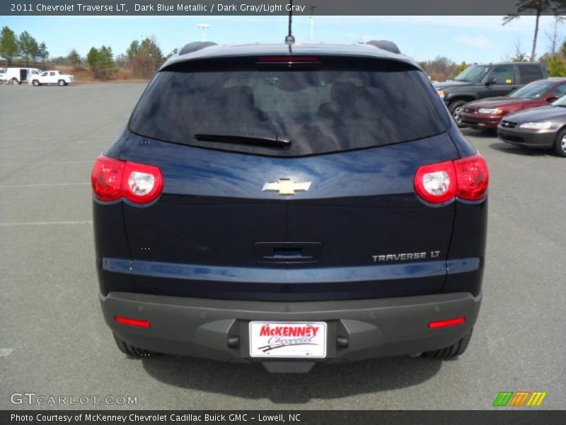 Dark Blue Metallic / Dark Gray/Light Gray 2011 Chevrolet Traverse LT