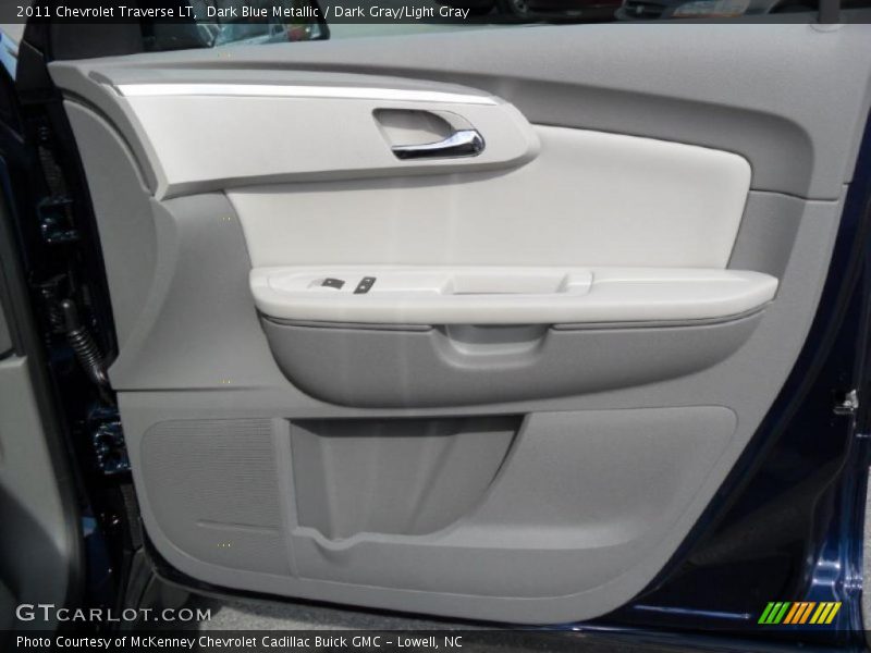 Dark Blue Metallic / Dark Gray/Light Gray 2011 Chevrolet Traverse LT