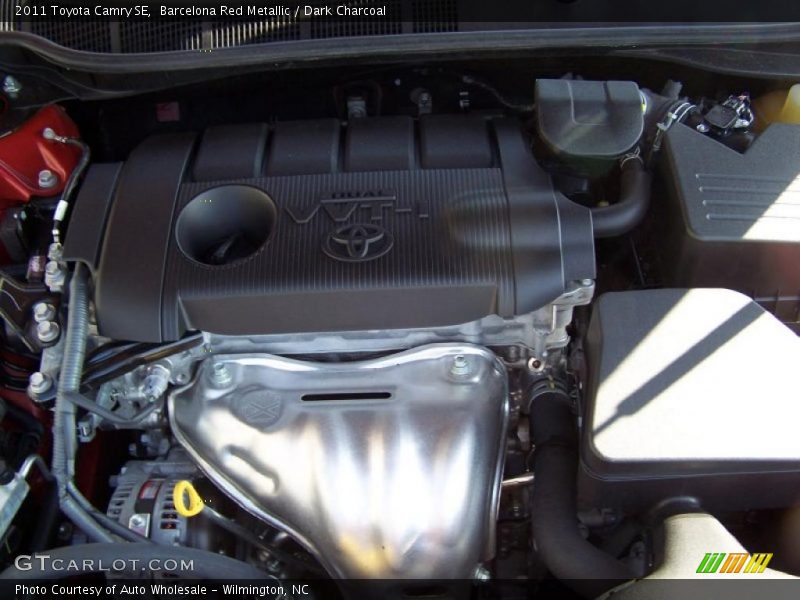 Barcelona Red Metallic / Dark Charcoal 2011 Toyota Camry SE