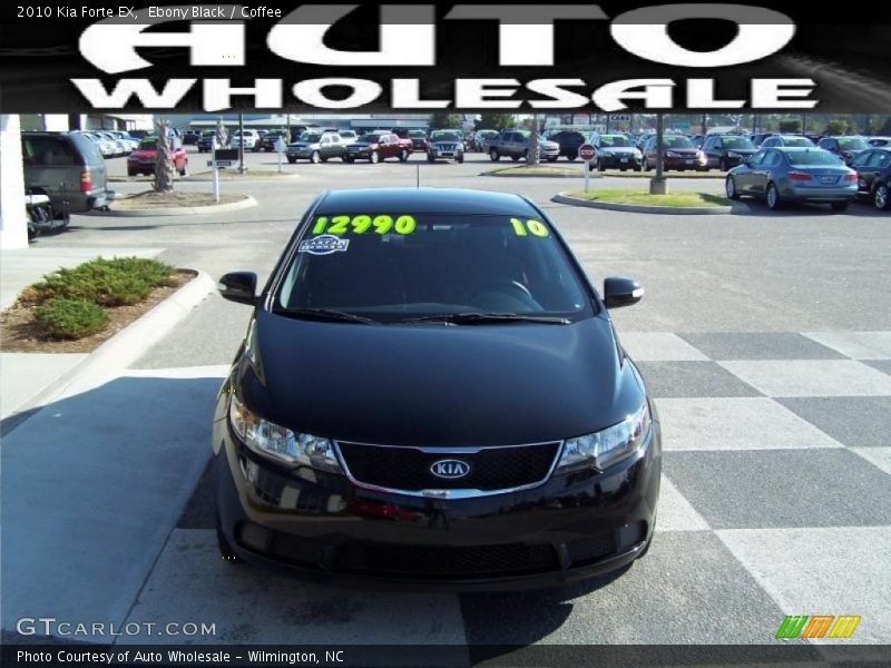 Ebony Black / Coffee 2010 Kia Forte EX