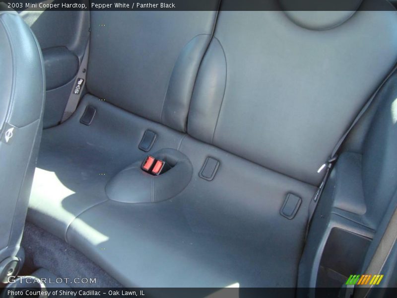 Pepper White / Panther Black 2003 Mini Cooper Hardtop