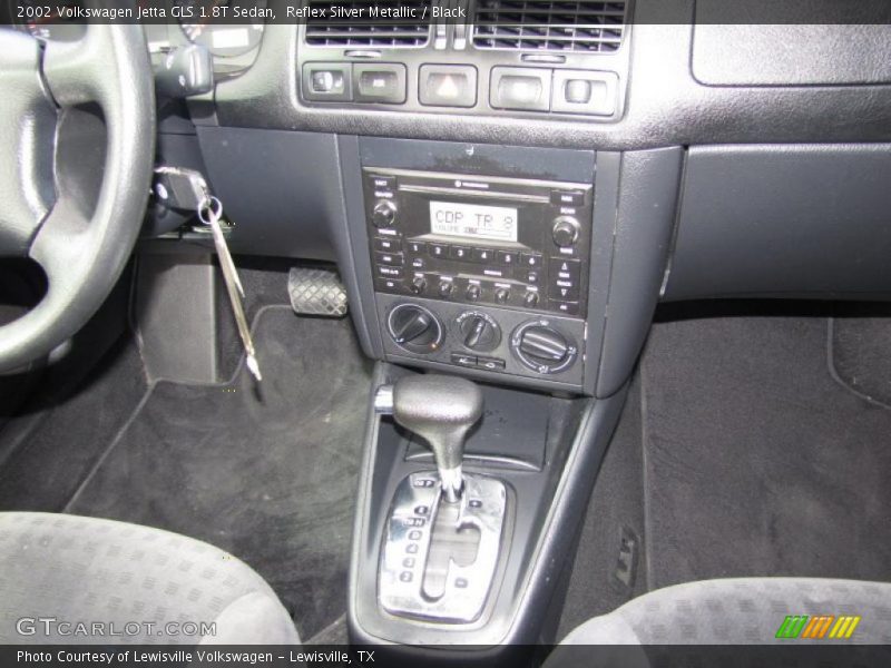 Reflex Silver Metallic / Black 2002 Volkswagen Jetta GLS 1.8T Sedan