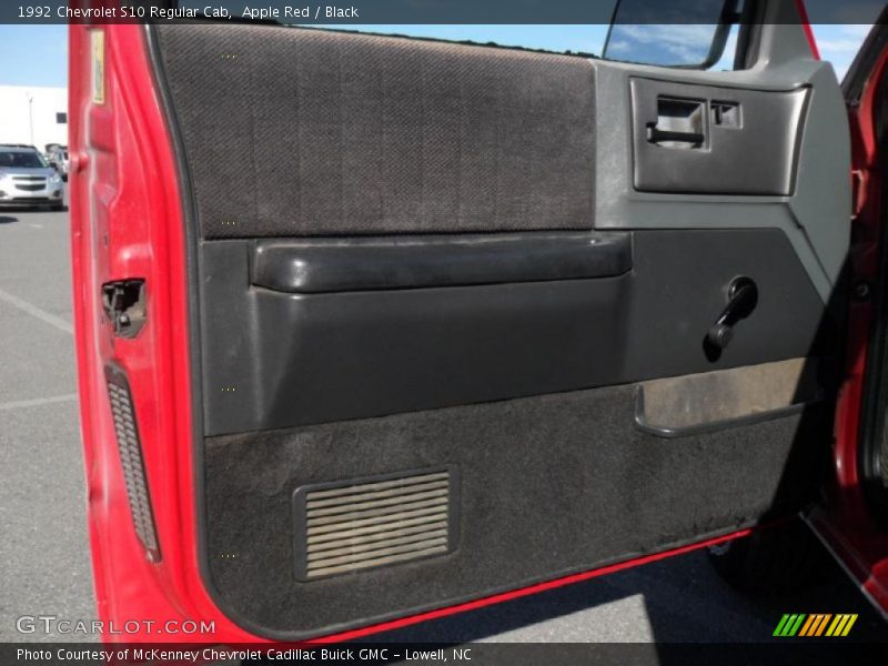 Apple Red / Black 1992 Chevrolet S10 Regular Cab