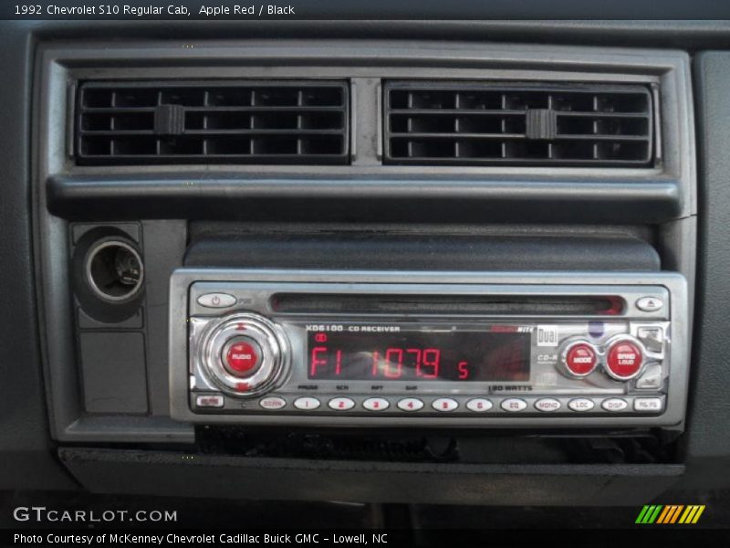 Apple Red / Black 1992 Chevrolet S10 Regular Cab