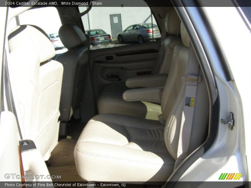 White Diamond / Shale 2004 Cadillac Escalade AWD