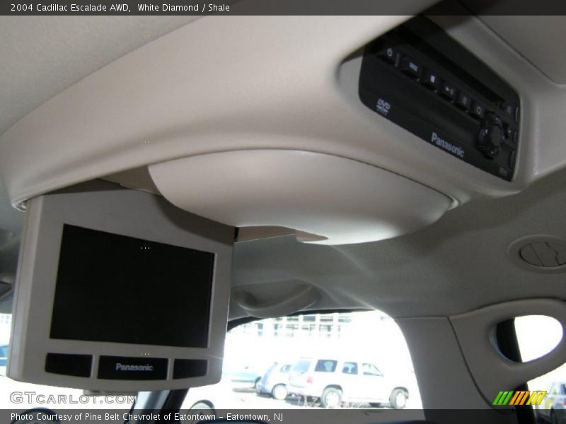 White Diamond / Shale 2004 Cadillac Escalade AWD