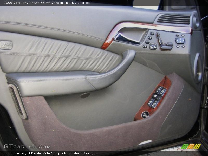 Door Panel of 2006 S 65 AMG Sedan