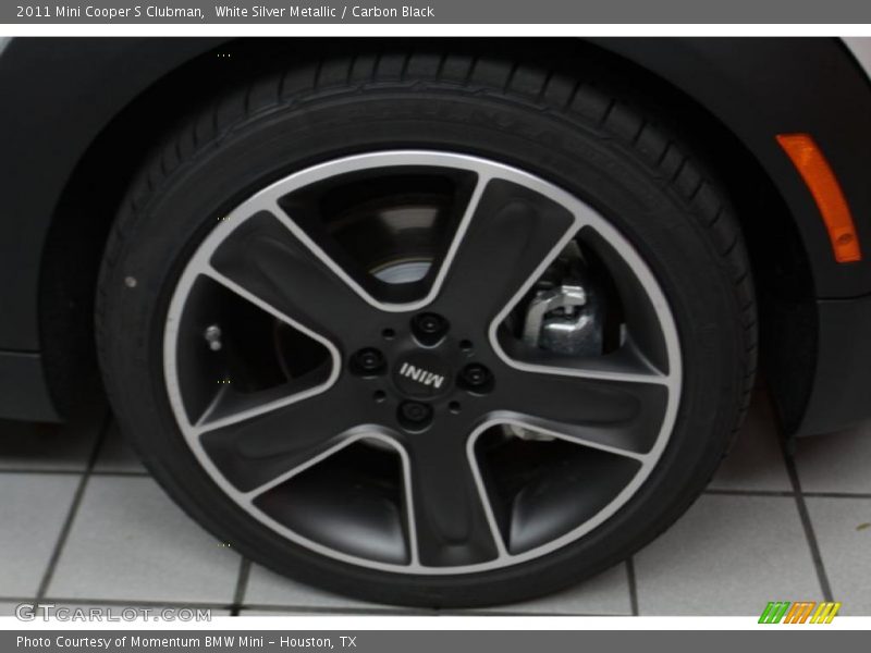 White Silver Metallic / Carbon Black 2011 Mini Cooper S Clubman