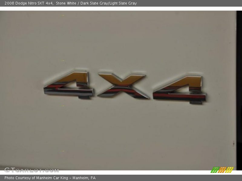 Stone White / Dark Slate Gray/Light Slate Gray 2008 Dodge Nitro SXT 4x4