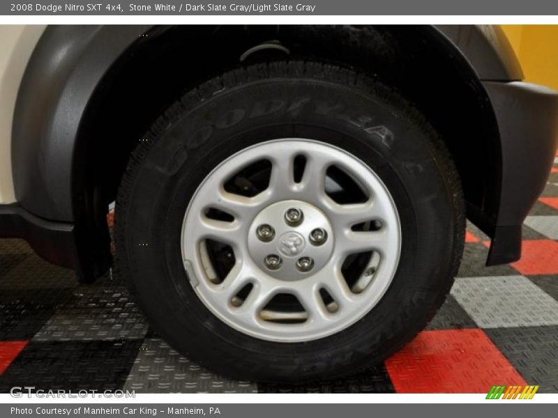 Stone White / Dark Slate Gray/Light Slate Gray 2008 Dodge Nitro SXT 4x4