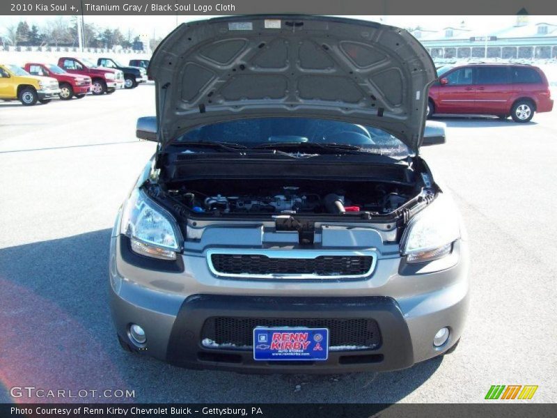 Titanium Gray / Black Soul Logo Cloth 2010 Kia Soul +
