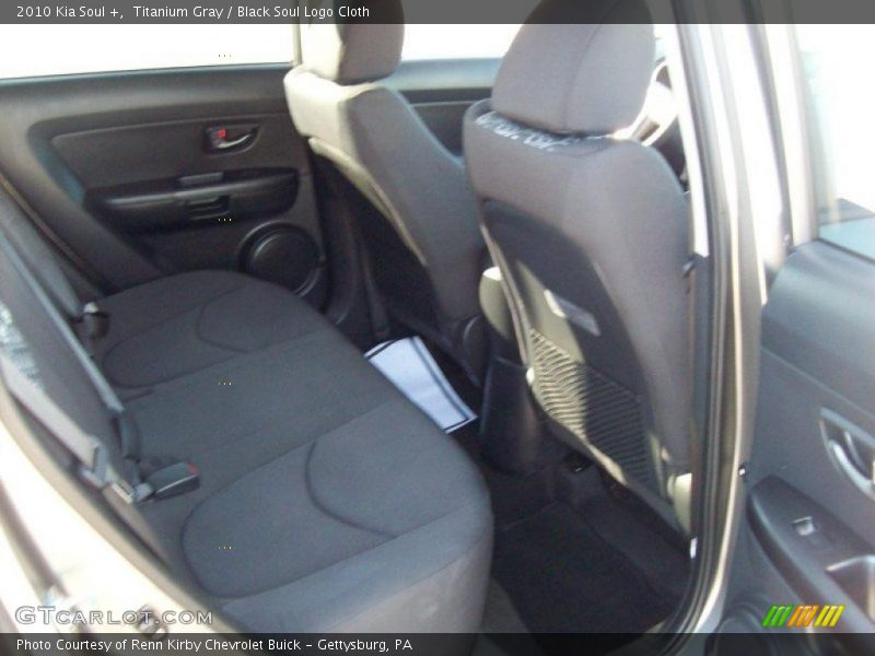 Titanium Gray / Black Soul Logo Cloth 2010 Kia Soul +